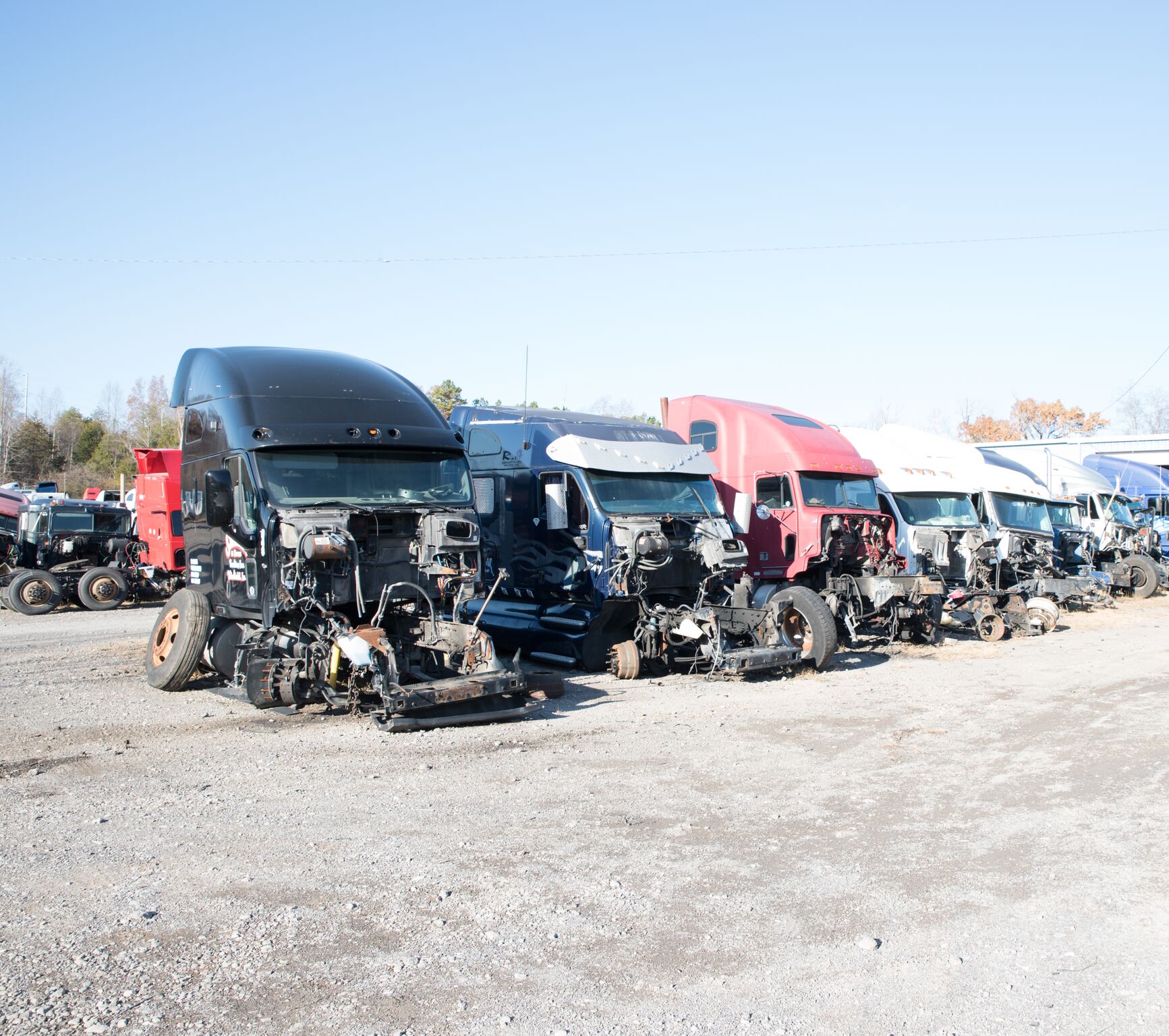 Used Semi Truck Parts, Semi Truck Salvage Yard