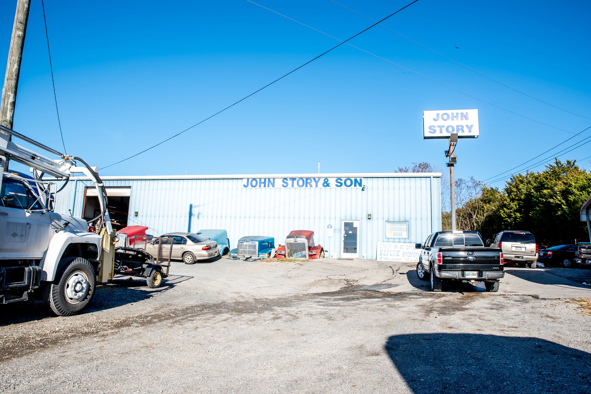 Semi Truck Parts in Knoxville